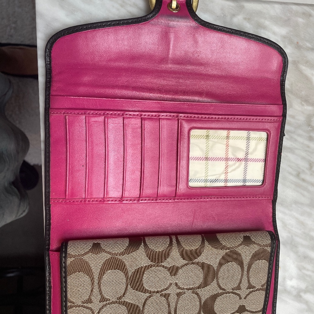 Coach wallet